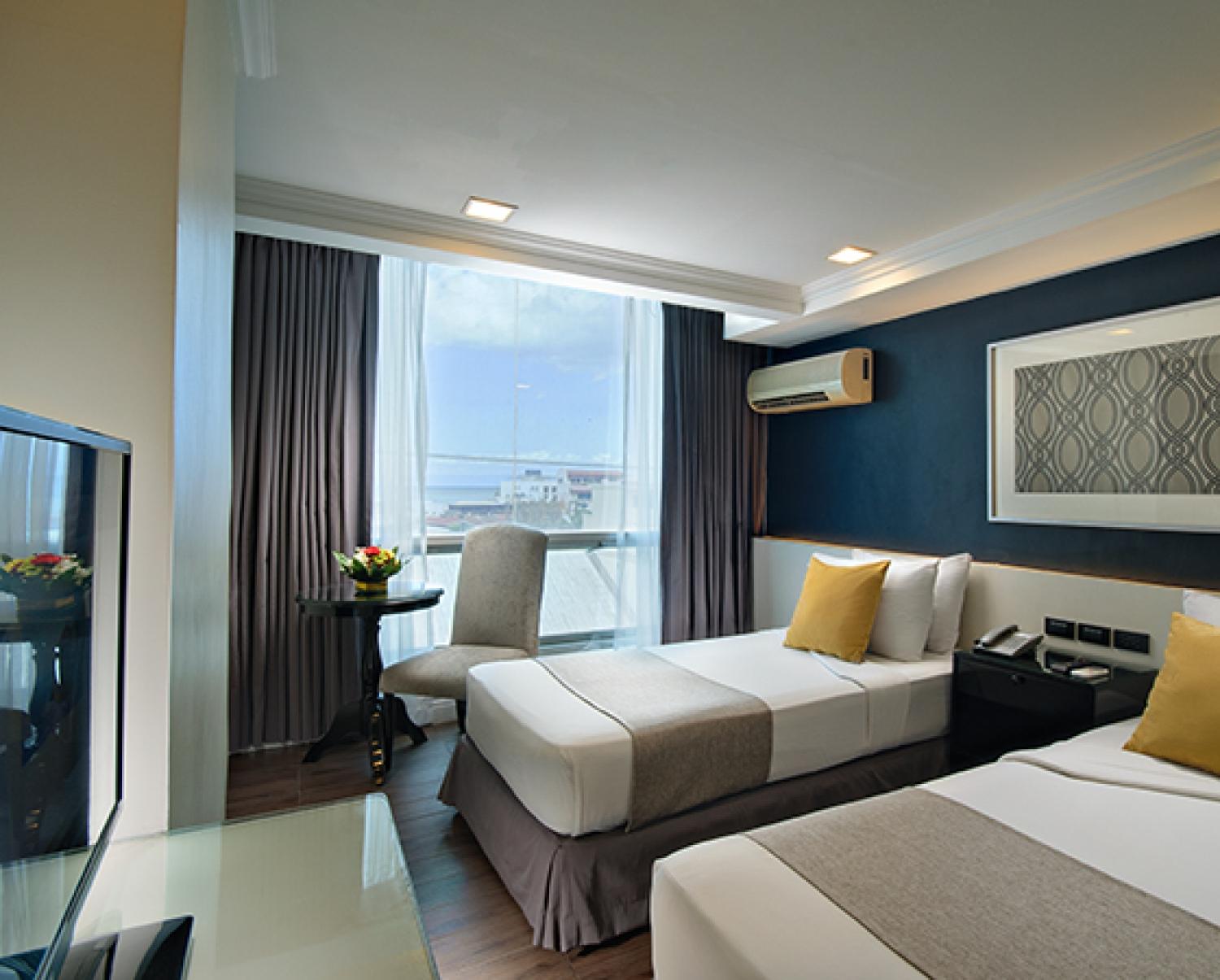 Metrocentre Hotel Tagbilaran City Exteriör bild