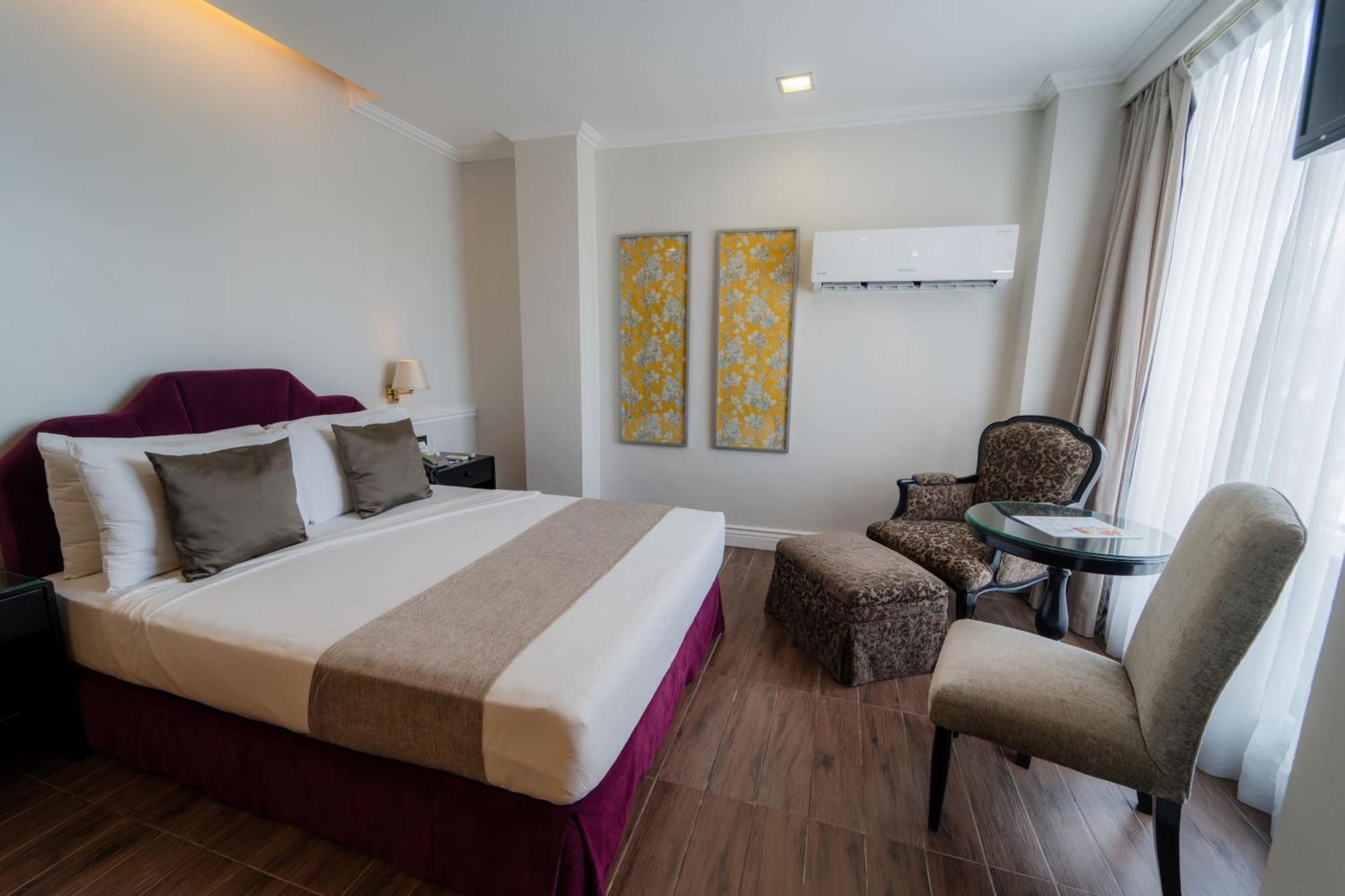 Metrocentre Hotel Tagbilaran City Exteriör bild